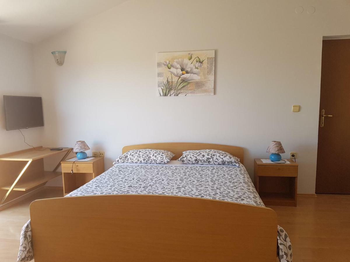 Rooms Siesta Porec Bagian luar foto