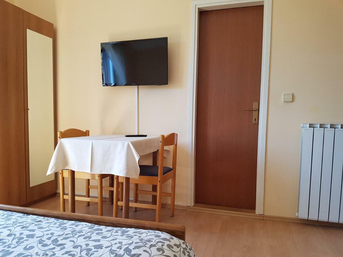 Rooms Siesta Porec Bagian luar foto
