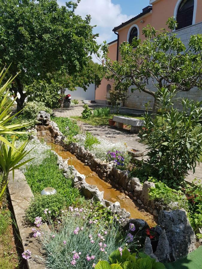 Rooms Siesta Porec Bagian luar foto