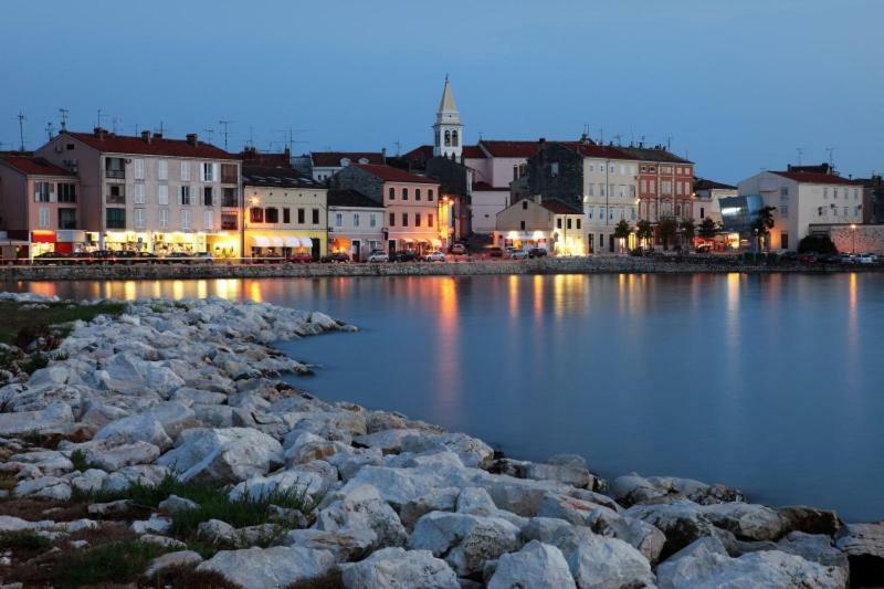 Rooms Siesta Porec Bagian luar foto